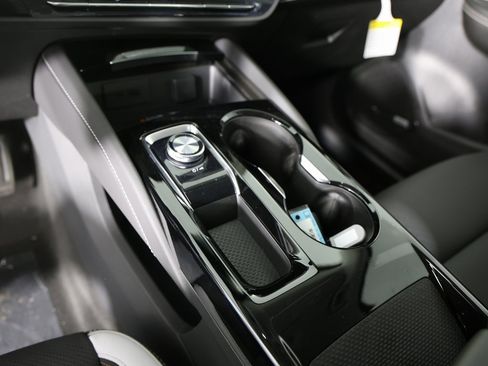 New 2025 Buick Envision Sport Touring image 18