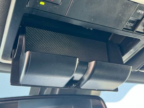 Used 2022 Toyota Tacoma TRD Sport w/ TRD Premium Sport Package image 40