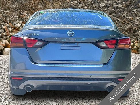 Used 2022 Nissan Altima 2.5 SR FWD image 4
