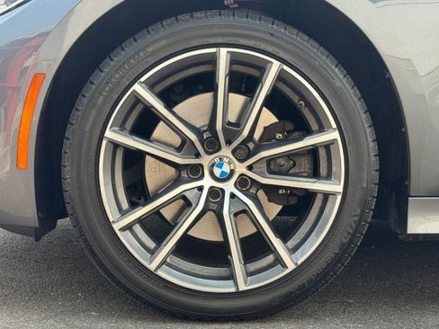 Used 2021 BMW 330i xDrive Sedan w/ Premium Package AWD/4WD image 15