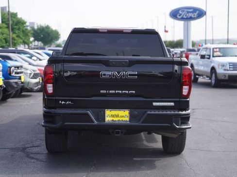 Used 2025 GMC Sierra 1500 Elevation w/ LPO, Elevation Black Package AWD/4WD image 7
