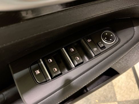 Used 2023 Kia Forte GT-Line image 29