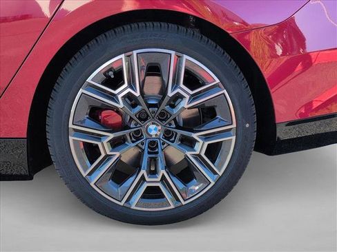 New 2026 BMW i5 eDrive40 w/ M Sport Package image 10