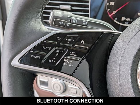 Certified 2025 Mercedes-Benz GLE 350 4MATIC image 6