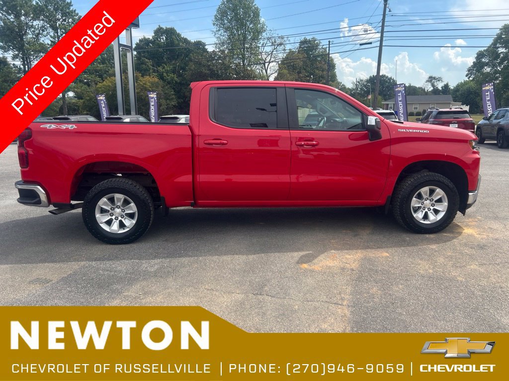 Used 2022 Chevrolet Silverado 1500 LT AWD/4WD image 39