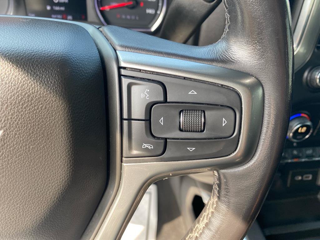Used 2021 Chevrolet Silverado 1500 LT Trail Boss w/ Convenience Package II AWD/4WD image 16