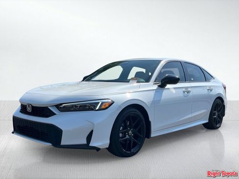 Used 2026 Honda Civic Sport image 2