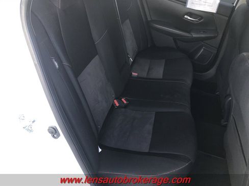 Used 2021 Nissan Sentra SR FWD image 20