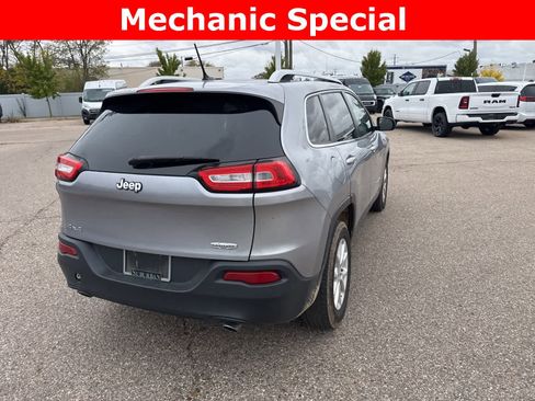 Used 2014 Jeep Cherokee Latitude image 16