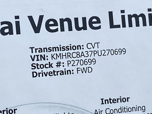 Used 2023 Hyundai Venue Limited FWD image 35