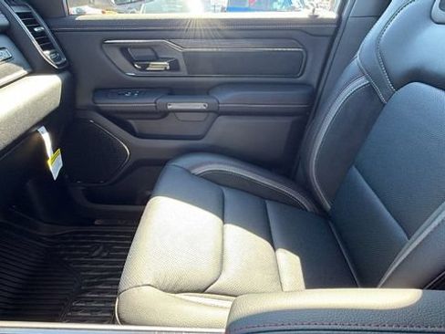 New 2026 RAM 1500 Laramie AWD/4WD image 27