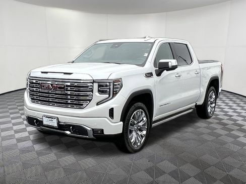 Used 2023 GMC Sierra 1500 Denali w/ Denali Reserve Package image 3