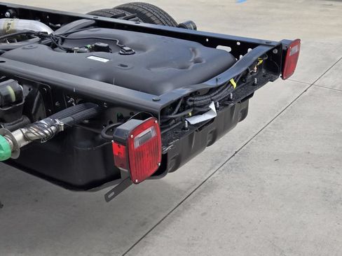New 2026 RAM 3500 Tradesman w/ Chrome Appearance Group A AWD/4WD image 4