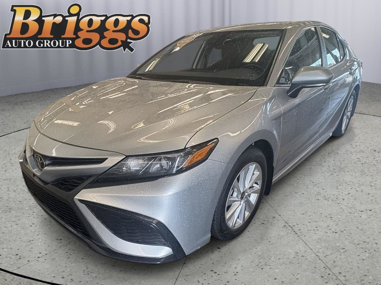 Used 2024 Toyota Camry SE FWD image 9