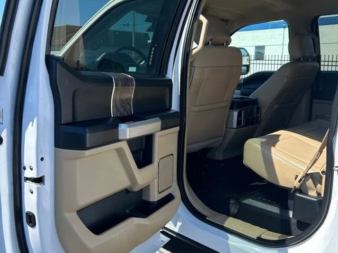 Certified 2019 Ford F250 Lariat w/ Lariat Ultimate Package AWD/4WD image 30