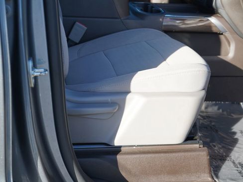 Used 2021 Chevrolet Silverado 1500 RST w/ Z71 Off-Road Package image 23