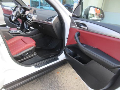 Used 2024 BMW X3 xDrive30i w/ Convenience Package image 21