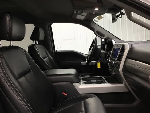 Used 2021 Ford F250 Lariat w/ Lariat Value Package image 24