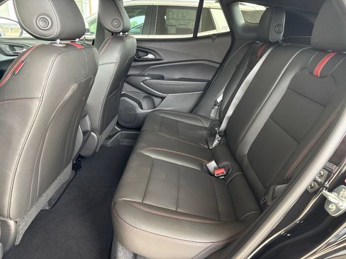 New 2026 Chevrolet Trax RS w/ Sunroof Package FWD image 16