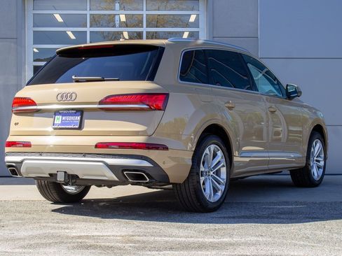 Used 2025 Audi Q7 3.0T Premium Plus image 10