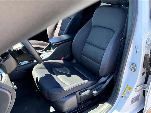 Used 2024 Chevrolet Malibu LS FWD image 19