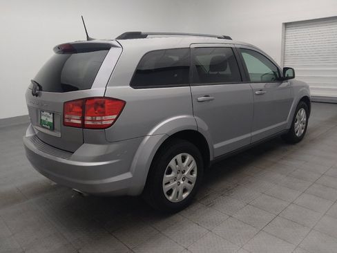 Used 2018 Dodge Journey SE w/ Connectivity Group FWD image 10