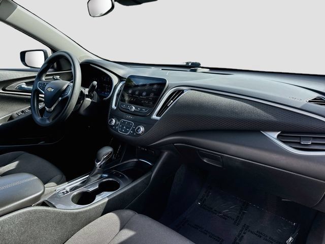 Used 2024 Chevrolet Malibu LT FWD image 28