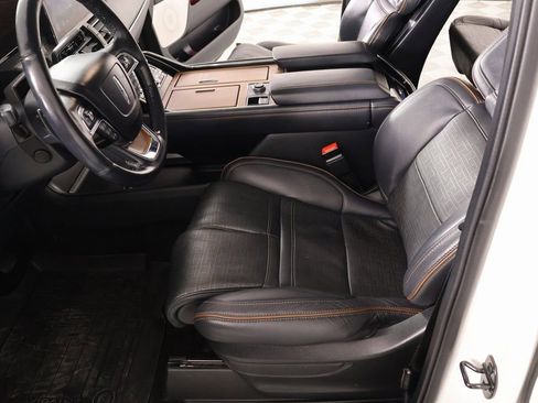 Used 2023 Lincoln Navigator L Black Label image 12