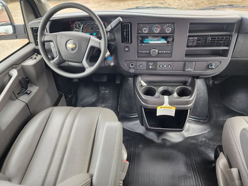 New 2025 Chevrolet Express 3500 w/ Power Convenience Package RWD image 20