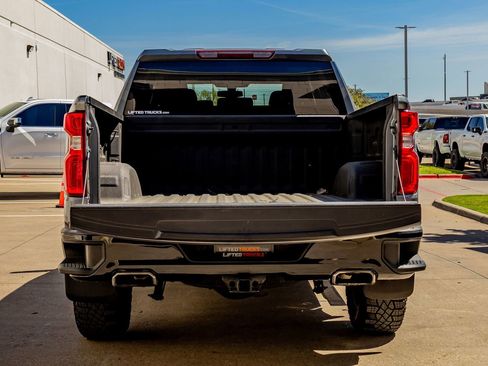 Used 2019 Chevrolet Silverado 1500 LT Trail Boss image 8