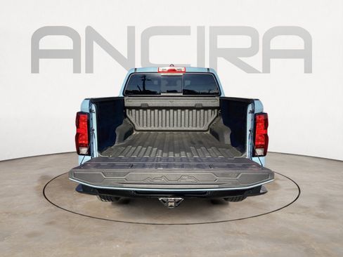 Used 2025 Chevrolet Colorado W/T w/ WT Custom Package image 16