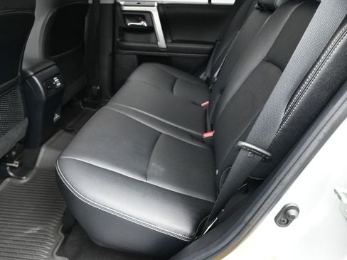 Used 2024 Toyota 4Runner TRD Sport w/ Technology Package image 10