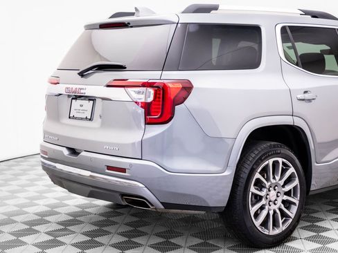 Used 2023 GMC Acadia Denali w/ Denali Ultimate Package AWD/4WD image 43