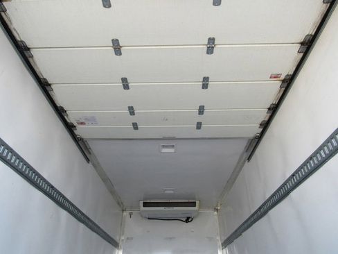 Used 2022 Ford F650 2WD Regular Cab Super Duty image 22