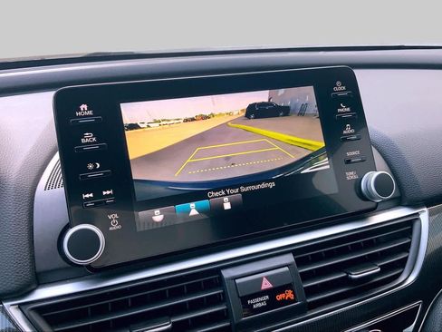 Used 2019 Honda Accord Sport image 26
