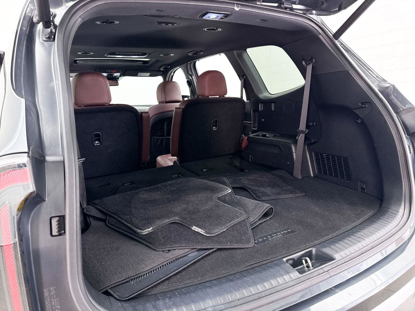 Used 2024 Kia Telluride EX w/ EX Captain's Chair Package AWD/4WD image 35