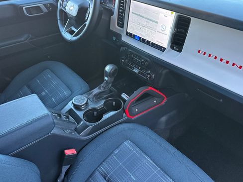 New 2025 Ford Bronco Heritage Edition image 16