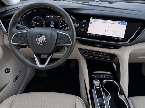 Certified 2021 Buick Envision Avenir FWD image 38
