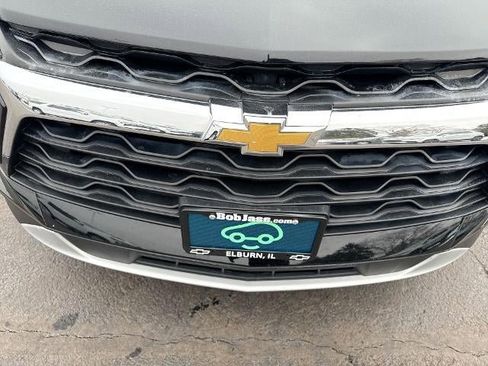 Certified 2025 Chevrolet Blazer LT image 30