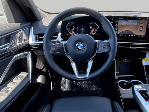 New 2026 BMW X2 xDrive28i w/ Technology Package AWD/4WD image 8