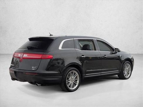 Used 2015 Lincoln MKT AWD w/ Equipment Group 201A image 5