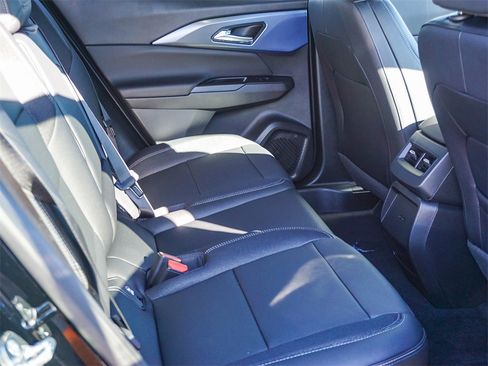 New 2026 Chevrolet Equinox EV LT image 13