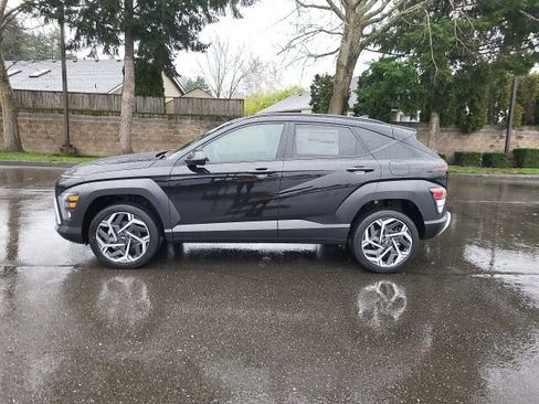 New 2026 Hyundai Kona SEL Premium image 2