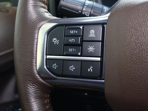 Used 2024 Ford Expedition King Ranch image 28