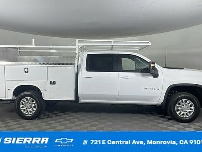 New 2025 Chevrolet Silverado 3500 LT w/ Convenience Package