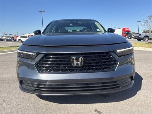 New 2025 Honda Accord SE image 8