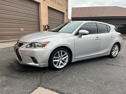 Used 2016 Lexus CT 200h FWD image 8