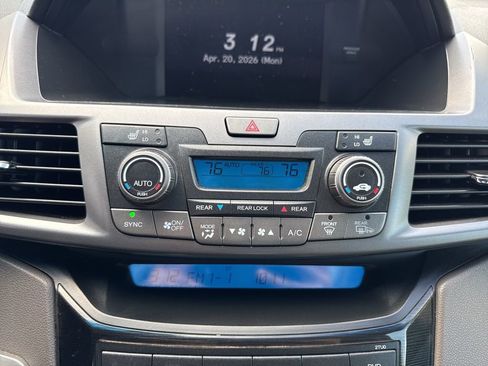 Used 2011 Honda Odyssey Touring image 21