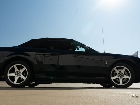 Used 2003 Ford Mustang Cobra image 19
