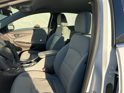 Used 2024 Chevrolet Malibu LT image 10